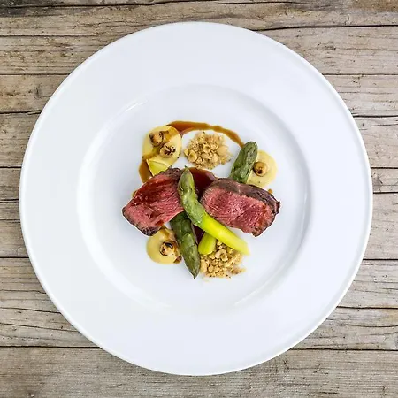 Del Pilone Alba (Piedmont)