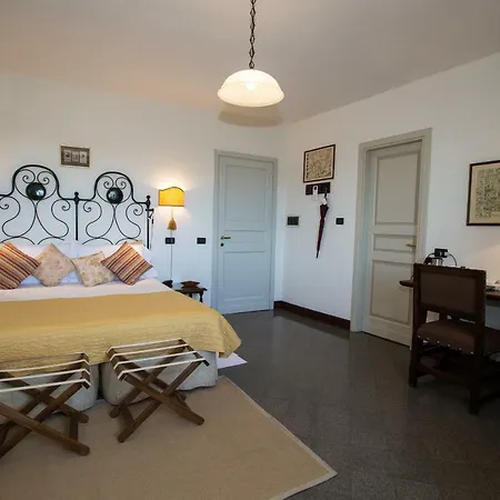 Del Pilone Alba (Piedmont)